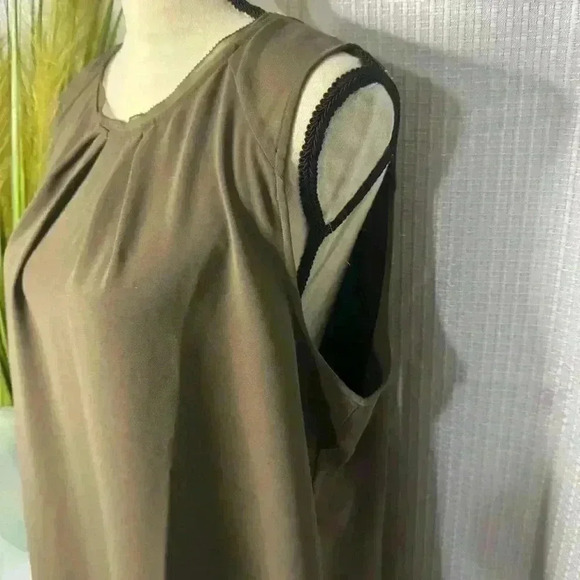 Soft Surroundings L Women’s Dressy Tank Work Brown Sleeveless Blouse Back Zip - Picture 3 of 10